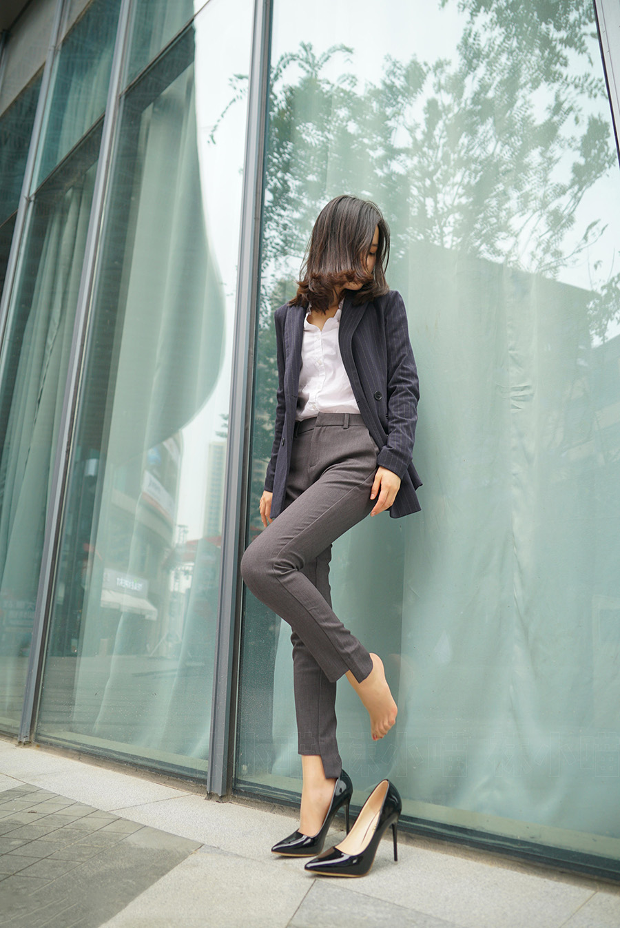 【在线看】袜小喵 KT075《喵姐姐的职业装》-密语空间