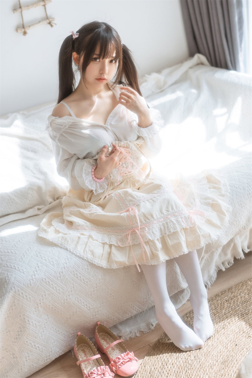 【在线看】喵糖映画 VOL.508 [37P]-密语空间
