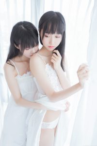 【在线看】桜桃喵 – 朝(白裙×白裙) (木绵绵&桜桃喵) [58P1.5G]-密语空间