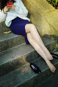 【在线看】袜小喵 KT027《蚂蚁上树》-密语空间