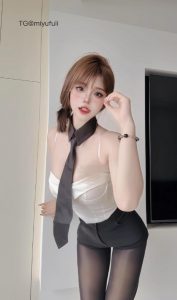 【在线看】抖音 空心柚七 岛遇 NO.023期 【22P7V】-密语空间