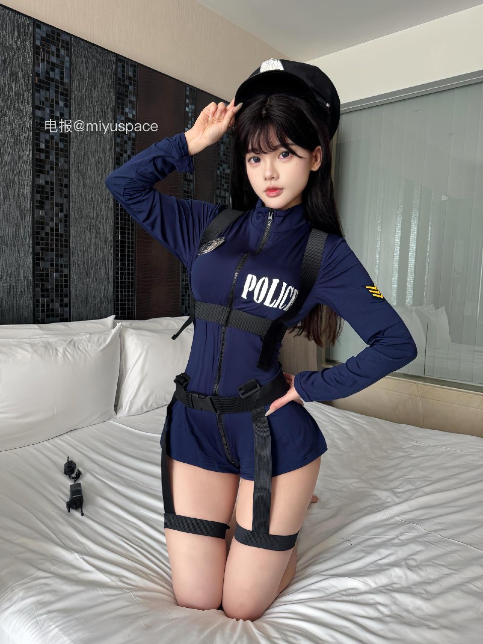 【在线看】抖音 六六狮 岛遇 NO.002期 【27P1V】-密语空间